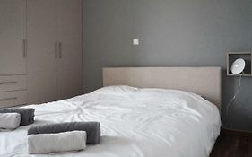 Comfy Apartment With Acropolis View